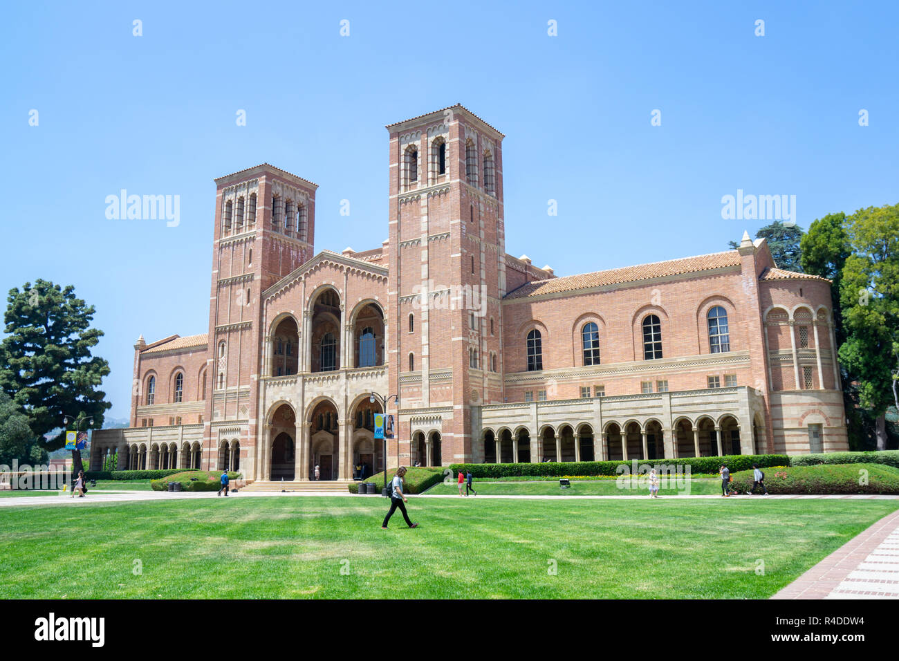 Ucla royce hall hires stock photography and images Alamy