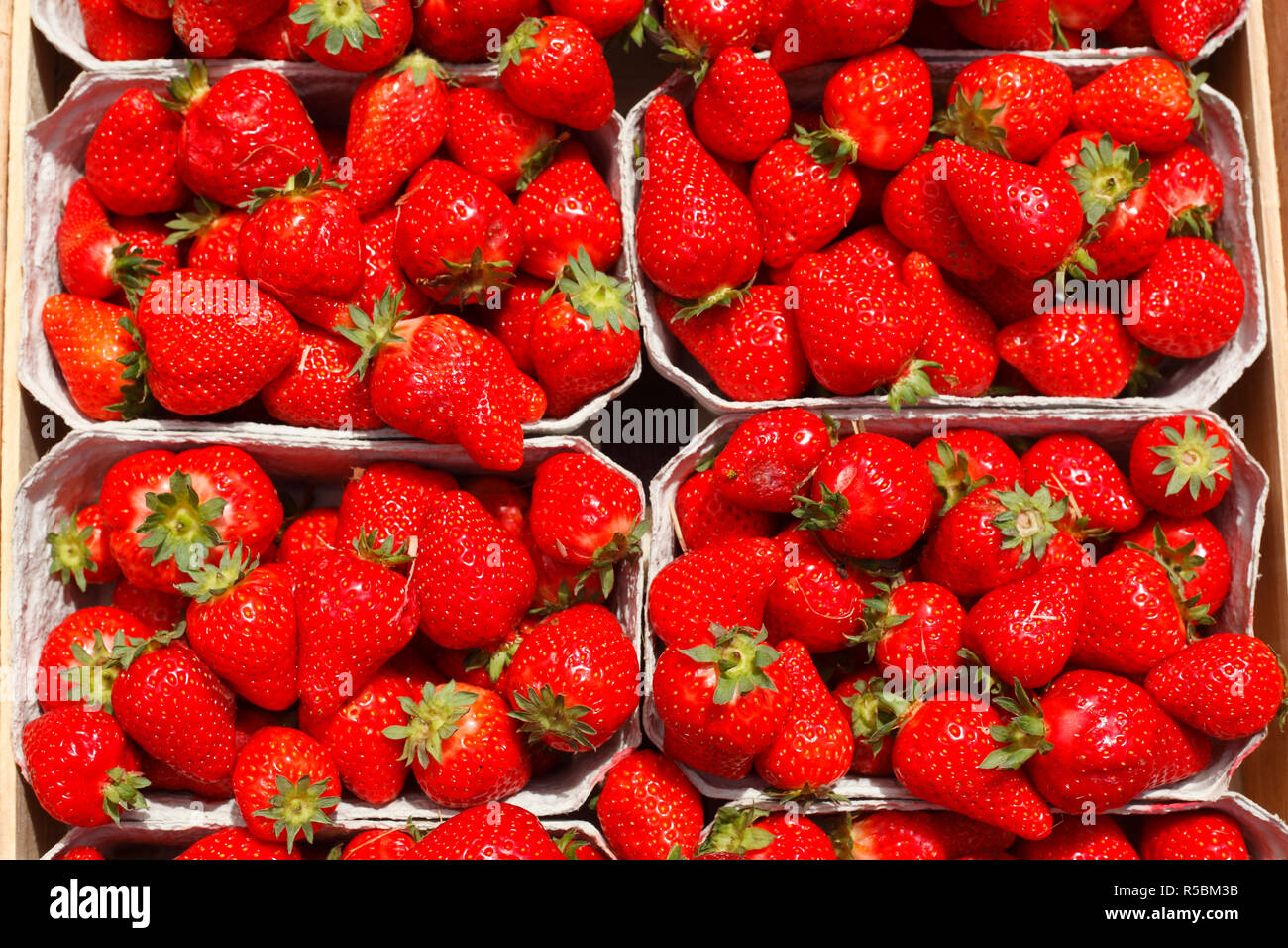 Obststaende hires stock photography and images Alamy