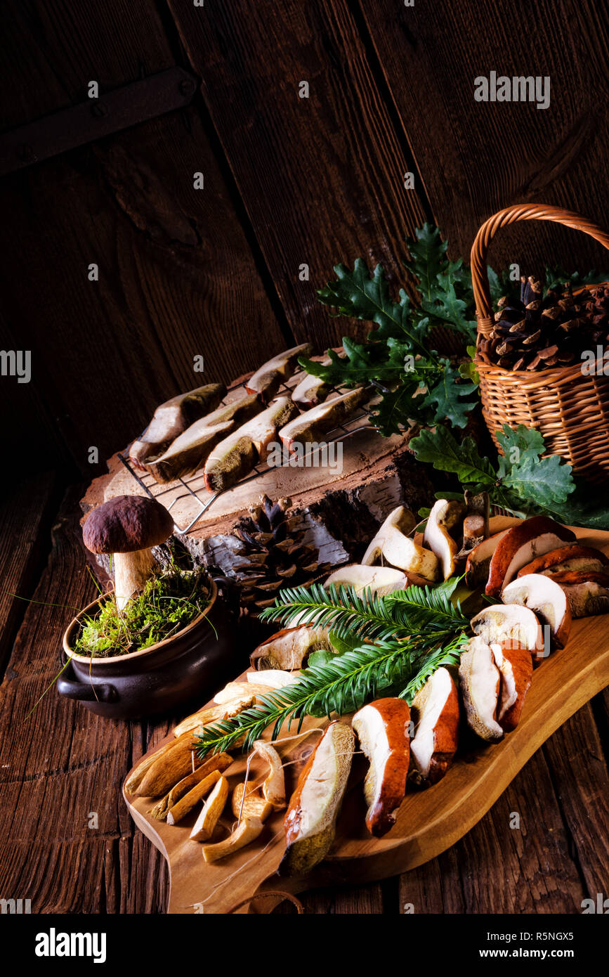 prepare dried mushrooms Stock Photo Alamy
