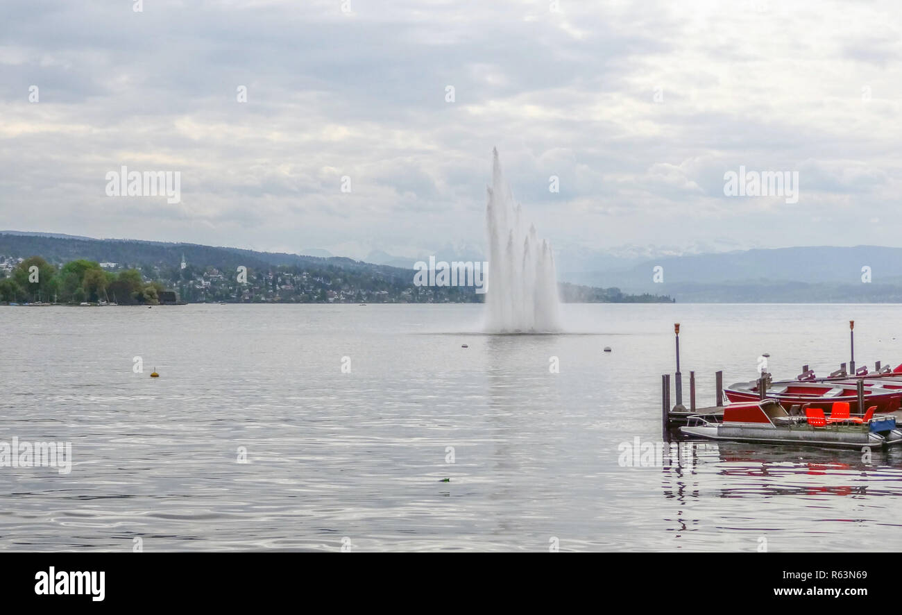 around lake zurich Stock Photo Alamy