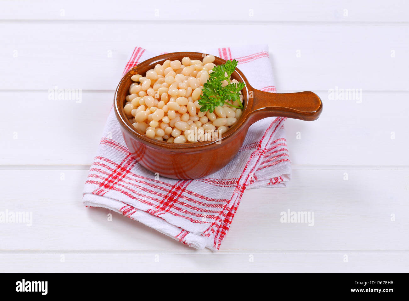 canned white beans Stock Photo Alamy