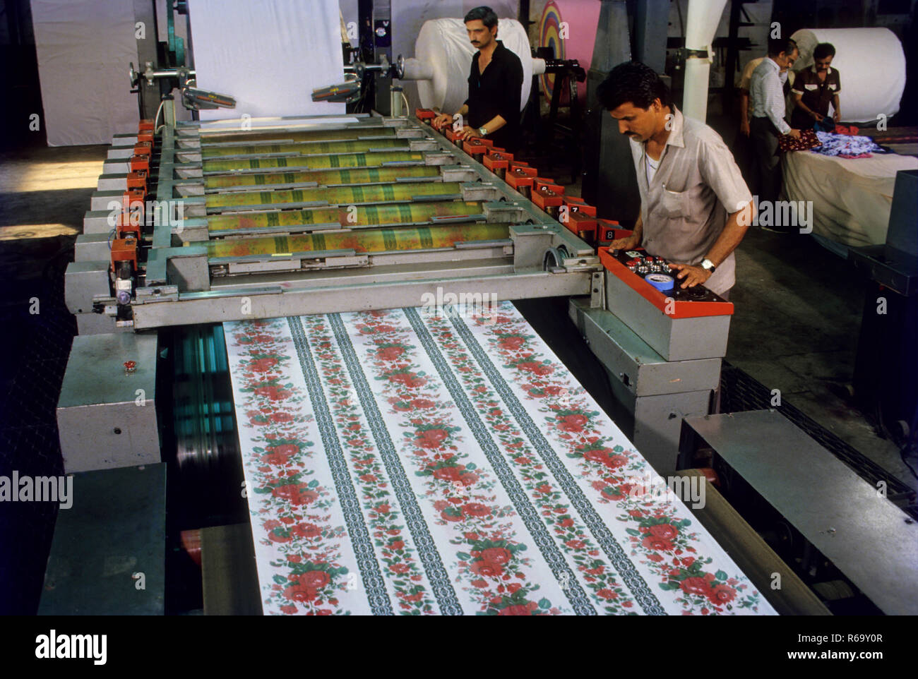 Rotary Printing Stock Photos & Rotary Printing Stock Images Alamy