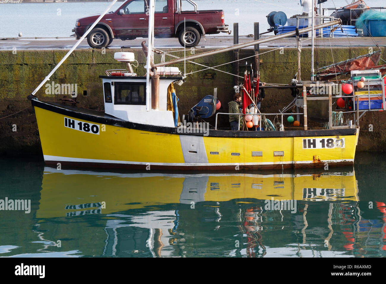 Historic abbey house at harbour side padstow hires stock photography
