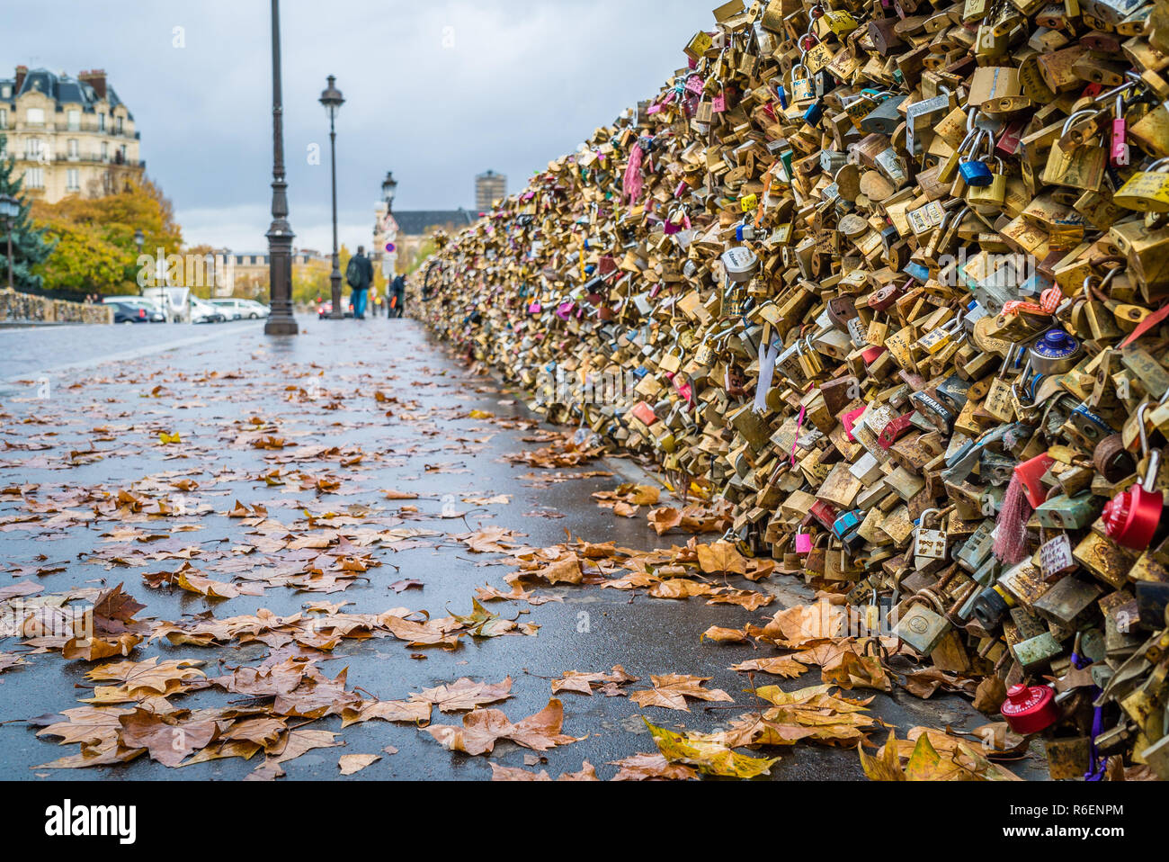 Love locks in Paris Stock Photo Alamy
