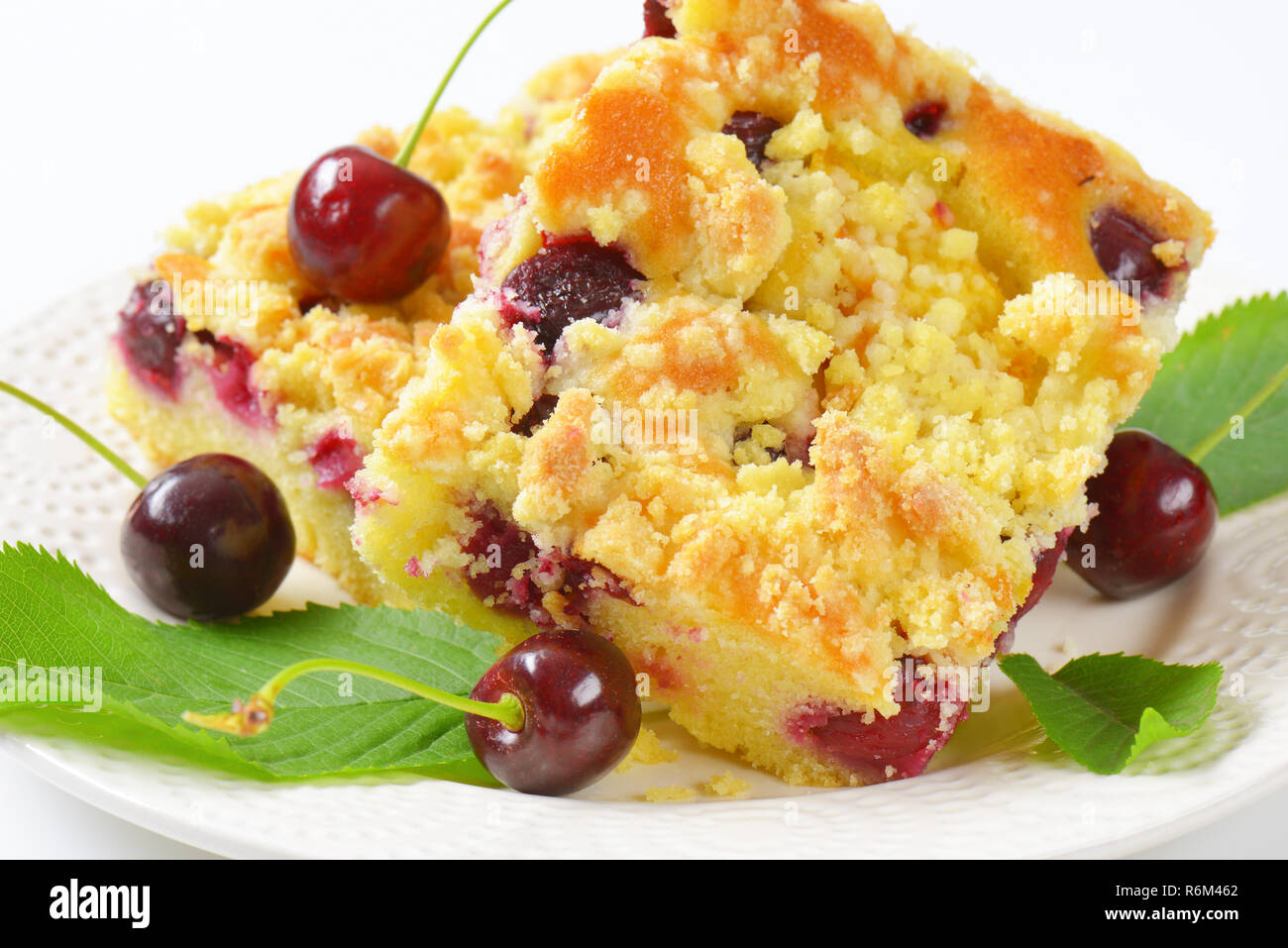 cherry crumb cake Stock Photo Alamy