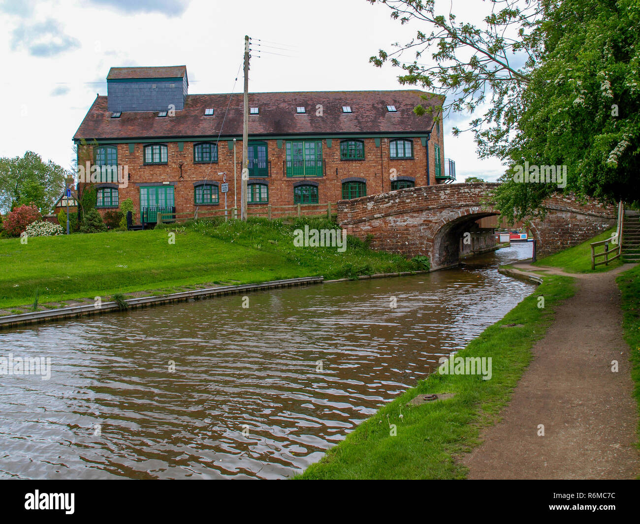 Market drayton uk hires stock photography and images Alamy
