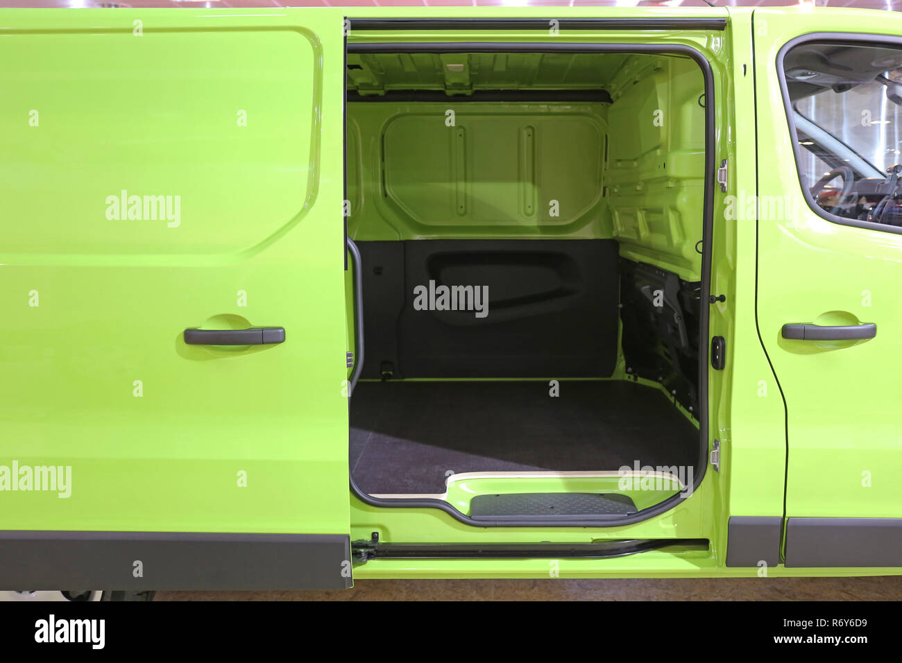 Van Sliding Door Stock Photo Alamy