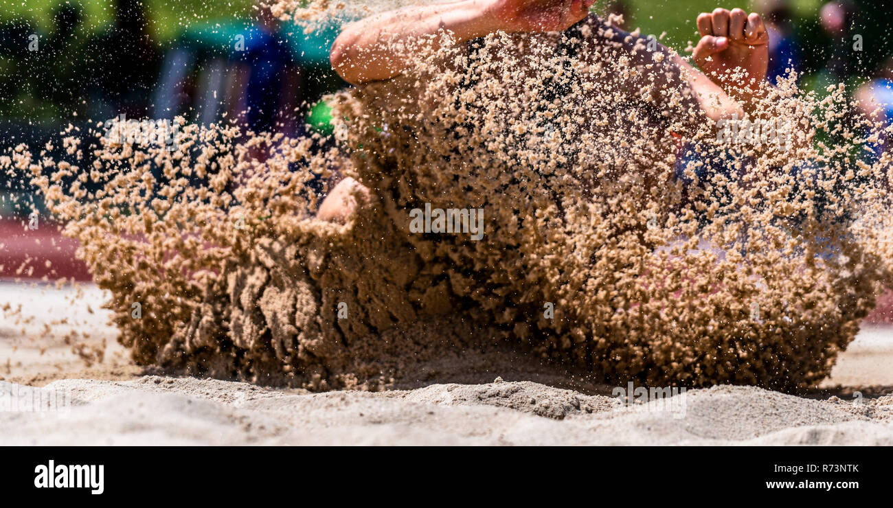 Long jump sand hires stock photography and images Alamy