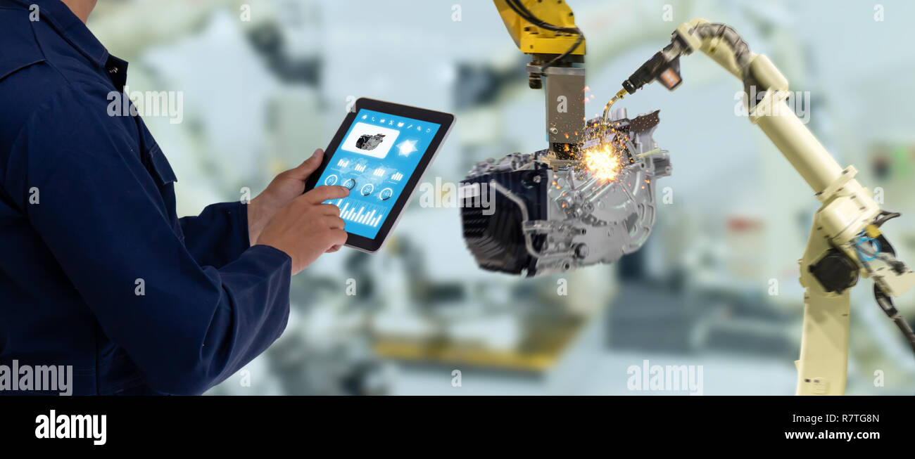 iot industry 4.0 concept,industrial engineer using software (augmented