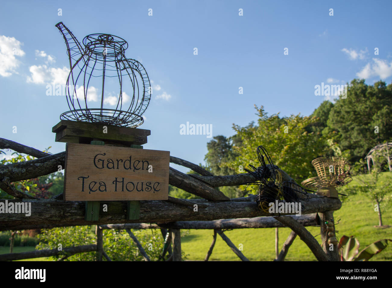 Garden Tea House Stock Photo Alamy