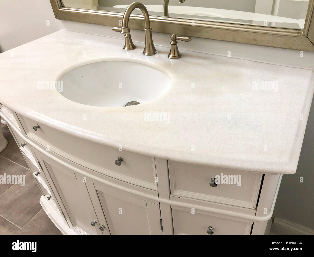 Bathroom vanity Stock Photo Alamy