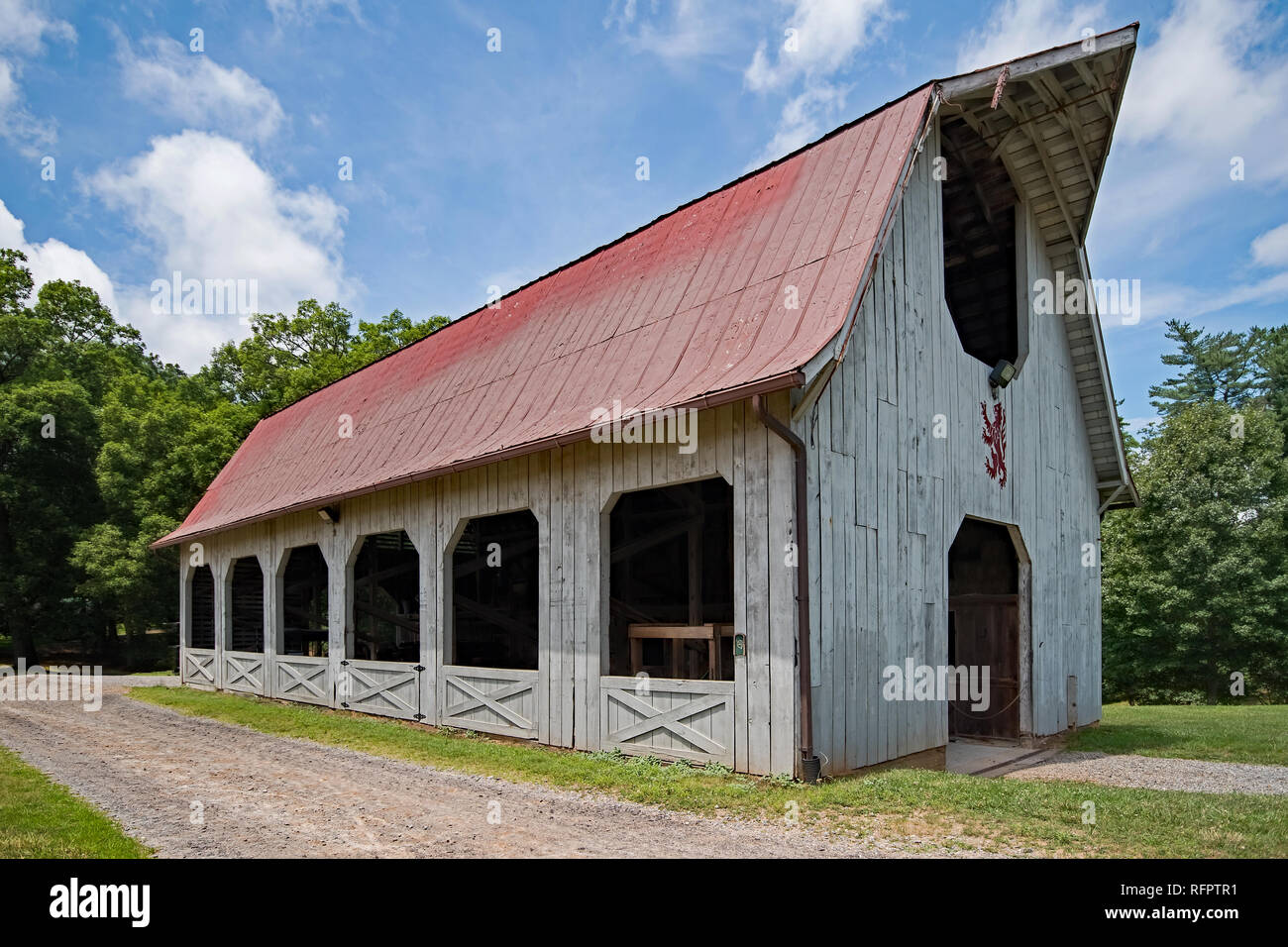 Old Carriage Barn Stock Photo Alamy