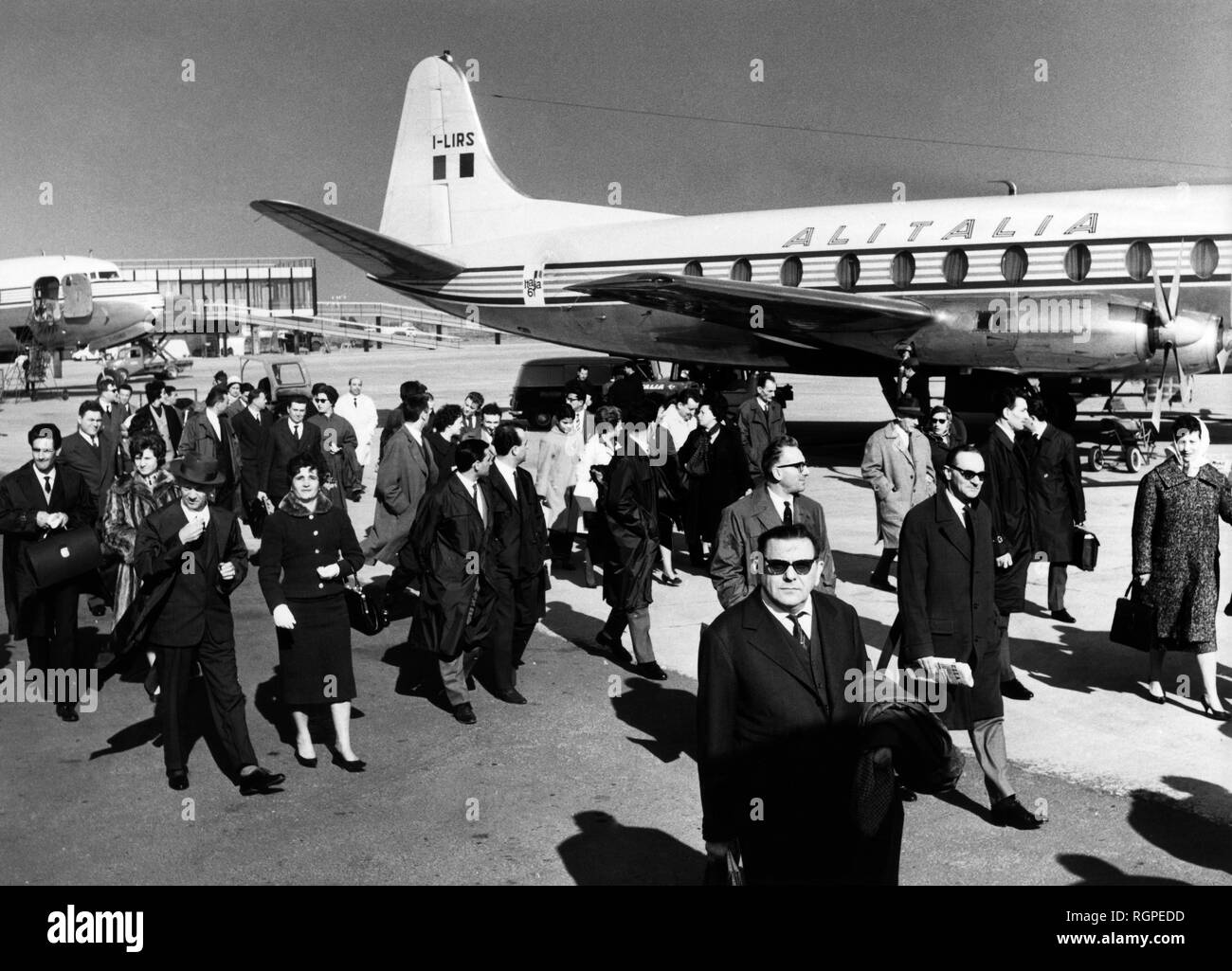 Alitalia 1955 hires stock photography and images Alamy