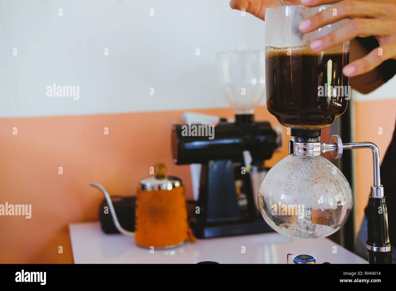 classic vacuum syphon coffee maker. alternative brewing method Stock Photo Alamy