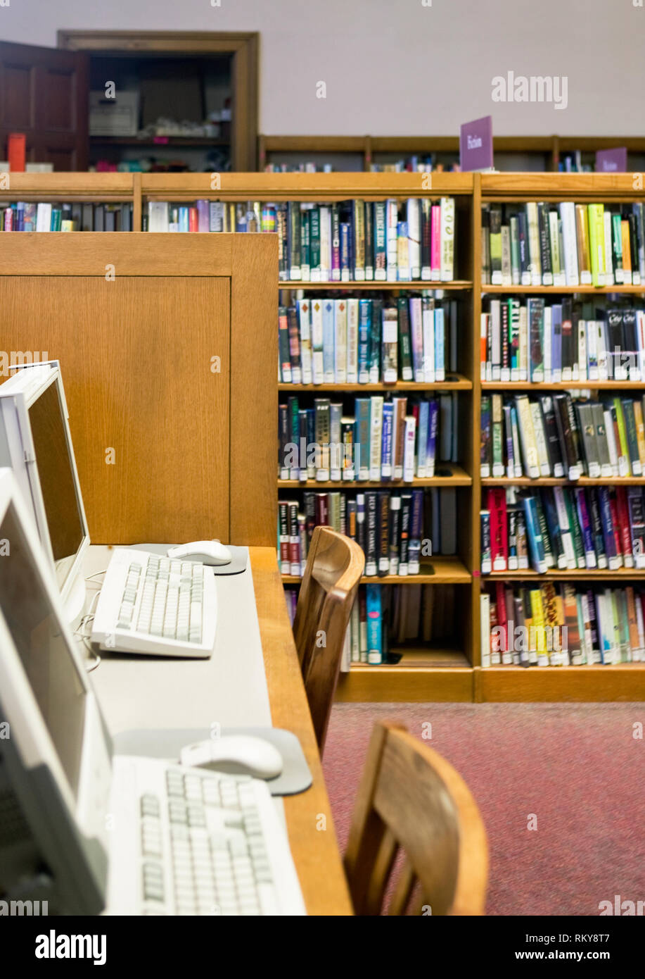 Computer Workstations in Library Stock Photo Alamy