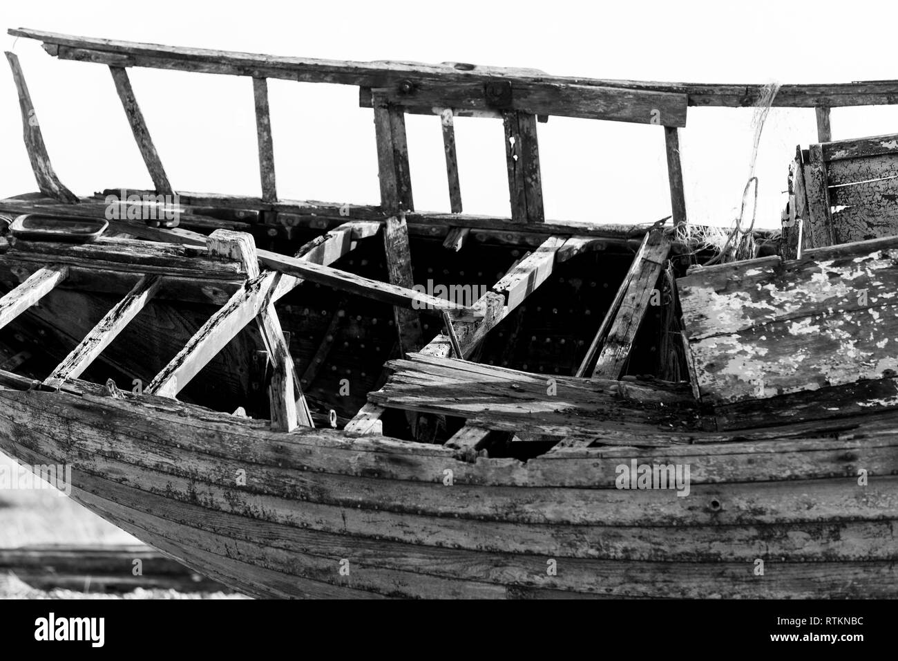 Ship wreck Black and White Stock Photos & Images Alamy