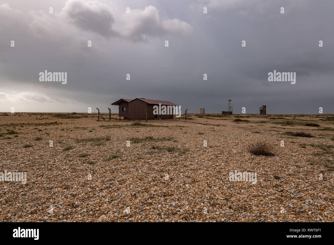 Modern house Dungeness Beach Stock Photo Alamy