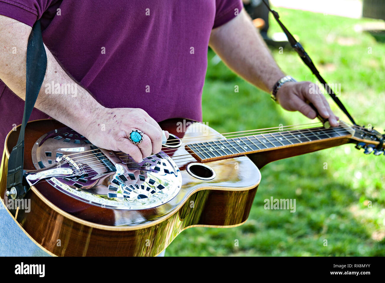 Dobro bluegrass hires stock photography and images Alamy