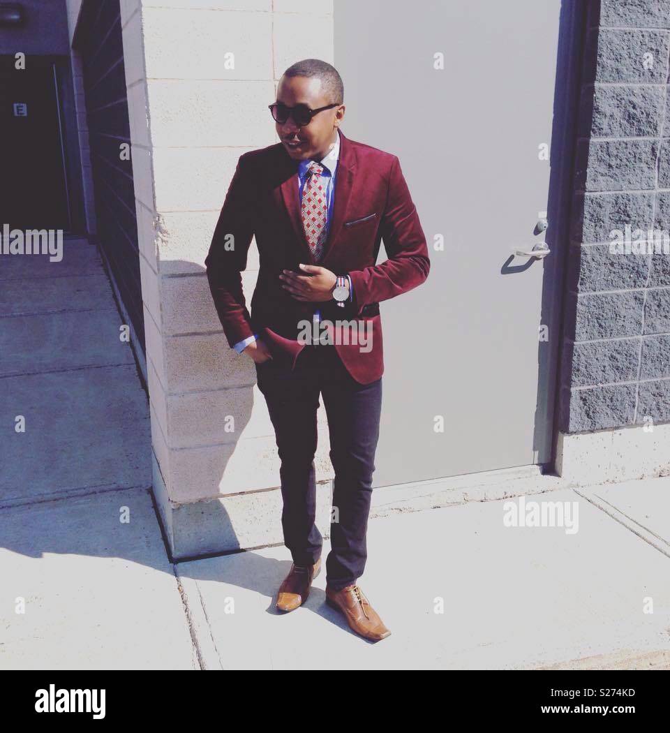 Dapper suit hires stock photography and images Alamy