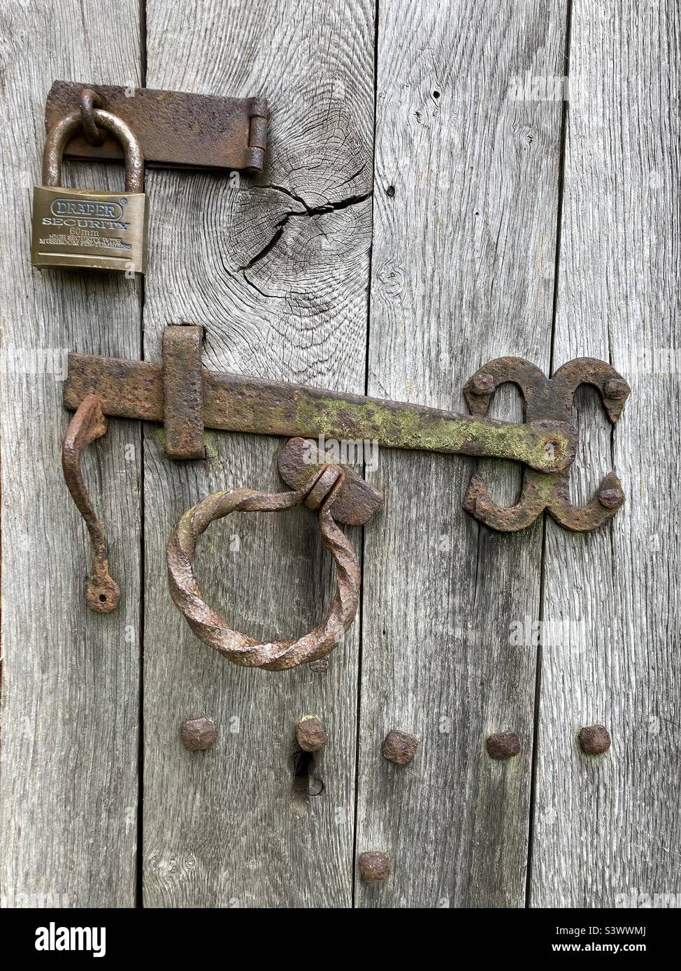 Padlock latch hires stock photography and images Alamy
