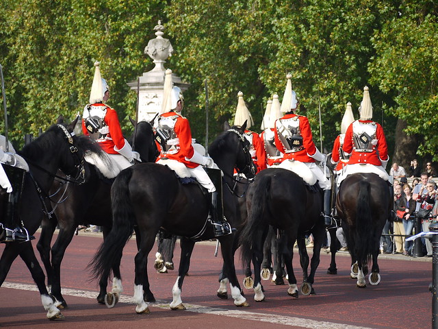 Buckingham Palace CHANGING OF THE GUARD Best Ritual in London!