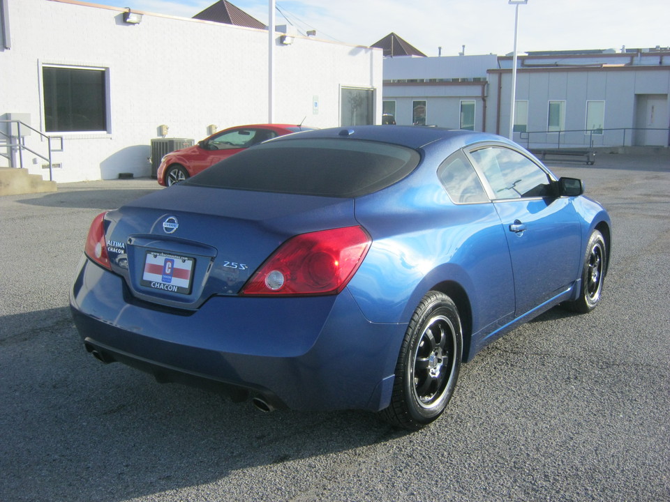 Used 2009 Nissan Altima 2.5 S Coupe for Sale Chacon Autos