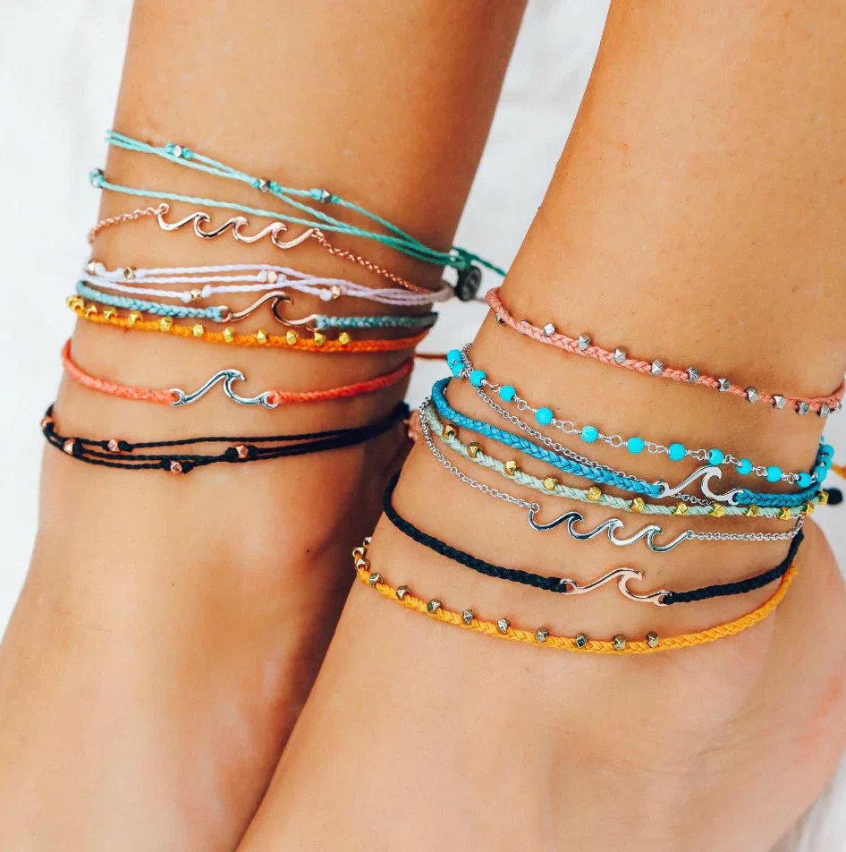 Anklet vs Bracelet What’s the Difference & Which Should You Wear?