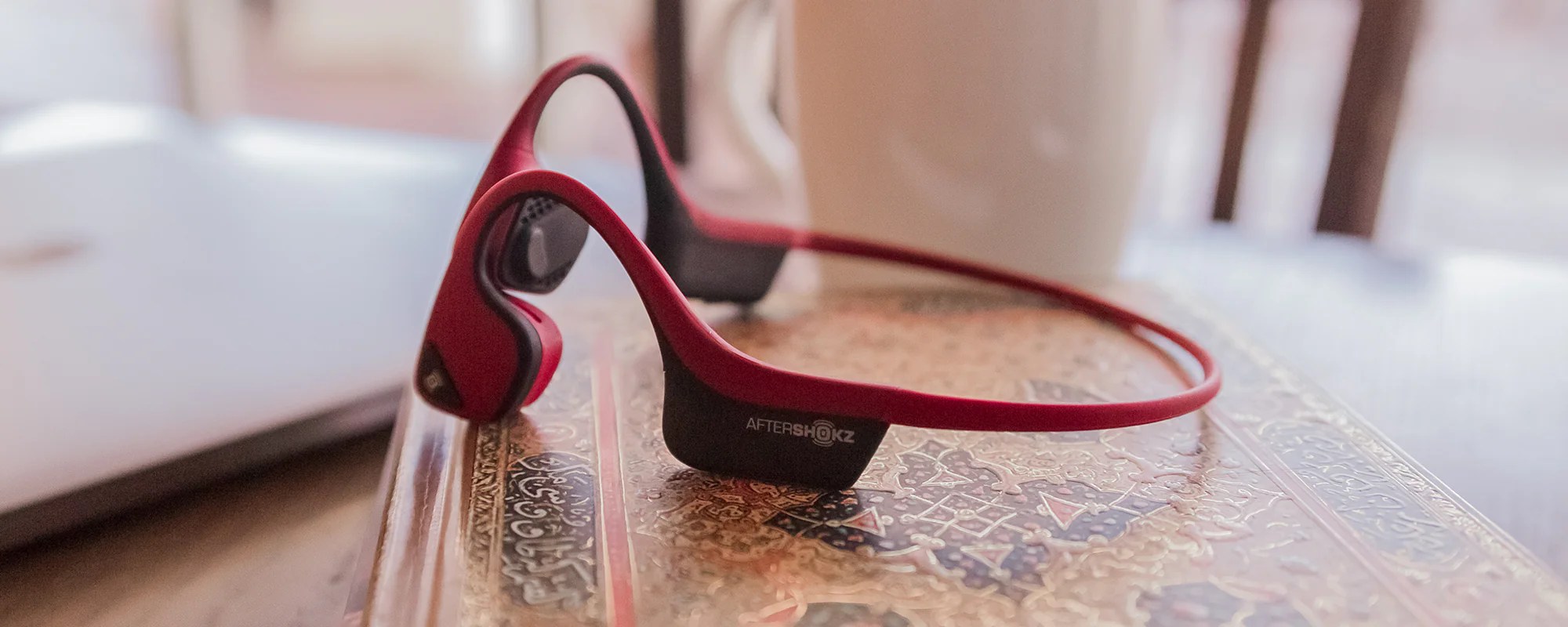 How AfterShokz Can Help You Work From Home – Shokz Canada