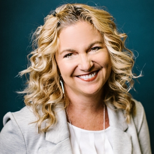 Agents Kris Lindahl Real Estate