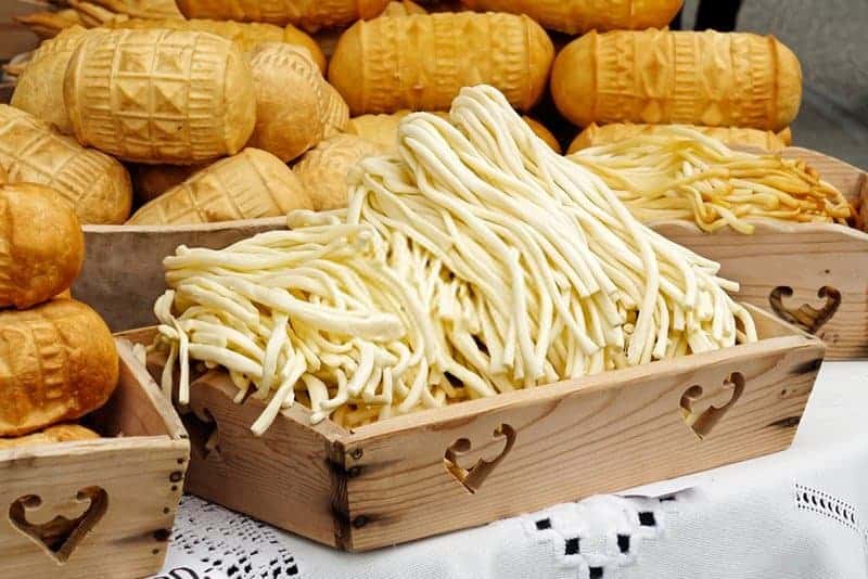 How Long Does String Cheese Last? [Shelf Life Guide]