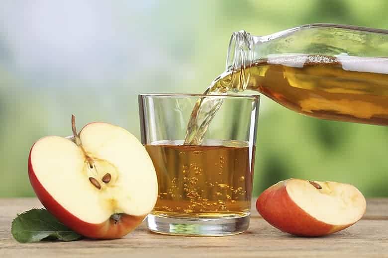 How Long Does Apple Juice Last? [Shelf Life Guide]