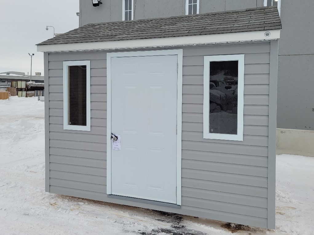 StLaurent 8x10 Garages et Cabanons Fontaine