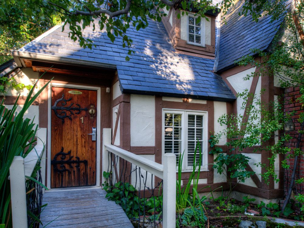 Wine Valley Inn & Cottages CABBI