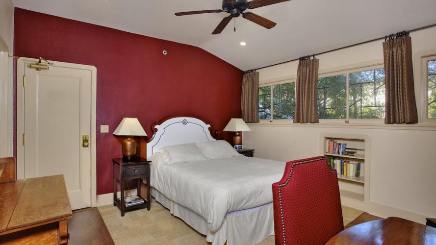 Bancroft Hotel CABBI