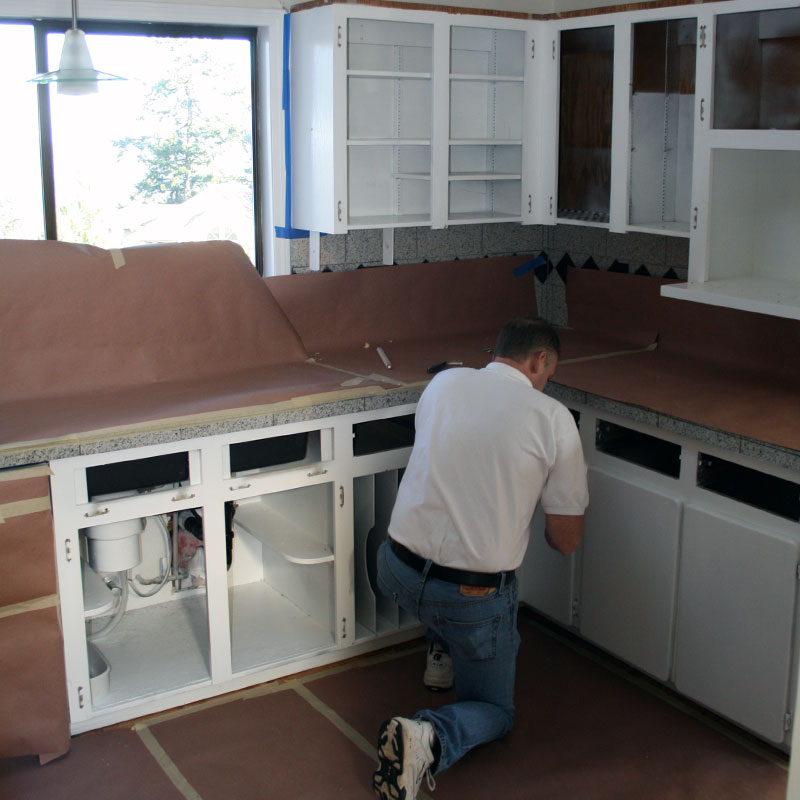 Transform Your Kitchen Refacing & Refinishing Cures
