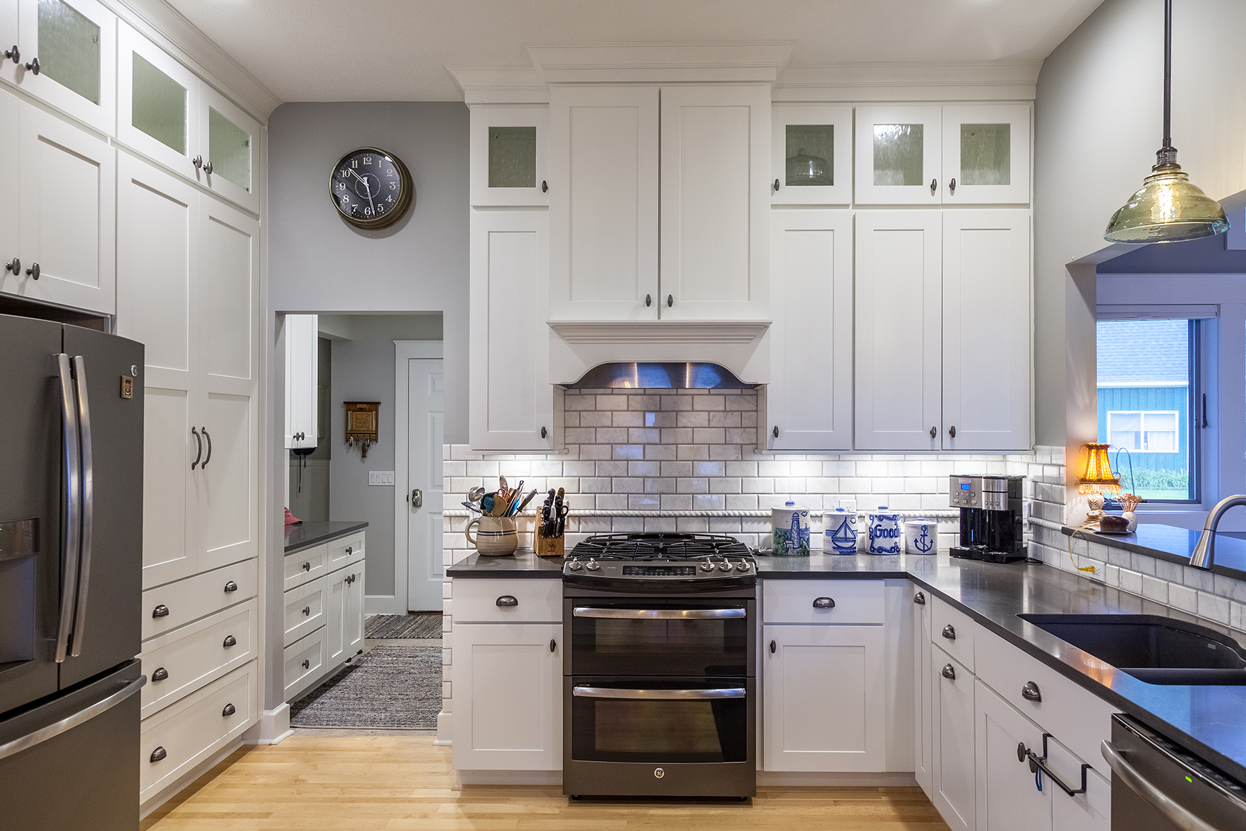 Custom Designed Kitchens Bathrooms Office Michigan