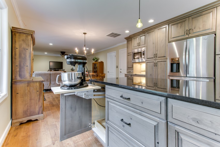 Boston Gray Two Tone Kitchen CD