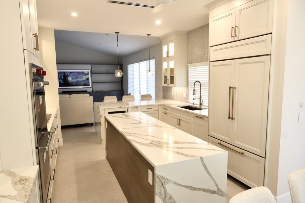 Traditional UltraCraft Kitchen with Quartz Countertops CD
