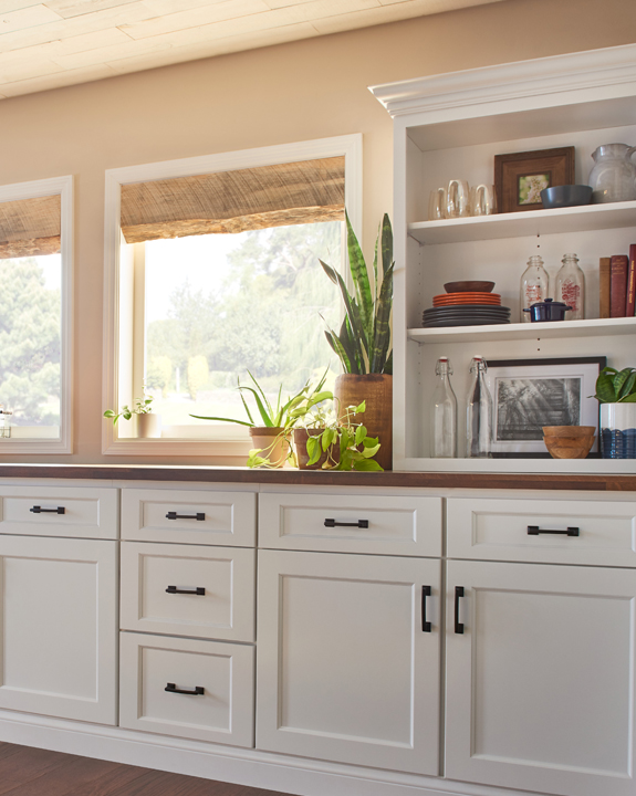 York Kitchen In White Paint CD