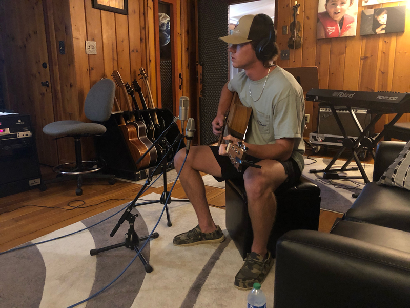 Studio Sessions Bailey Morrison