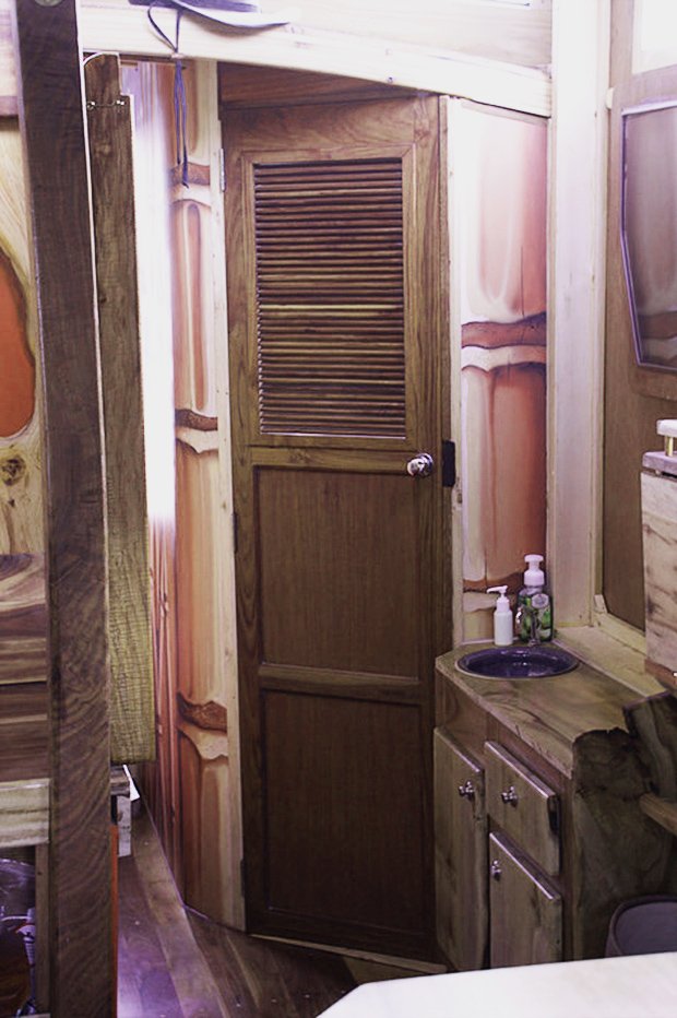 int7 Cabin Obsession