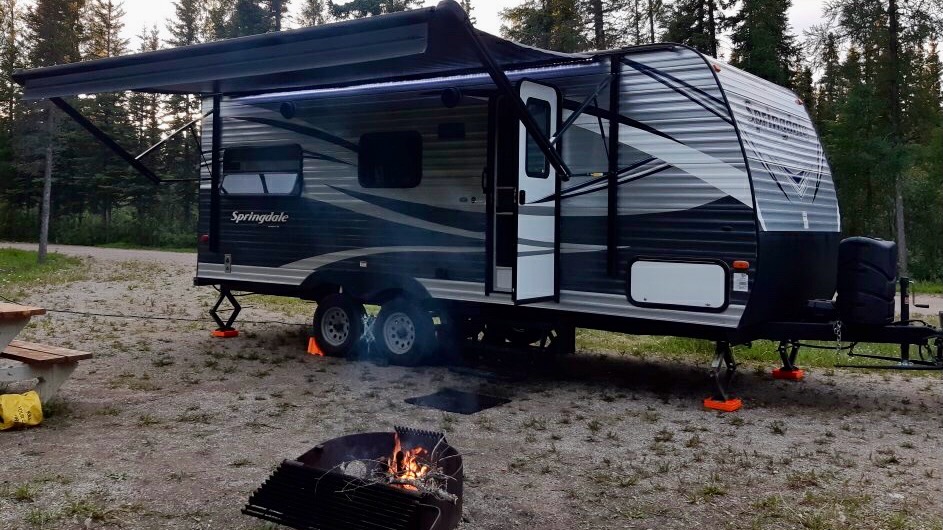 Yellowknife couple’s camper stolen in Morinville, Alberta