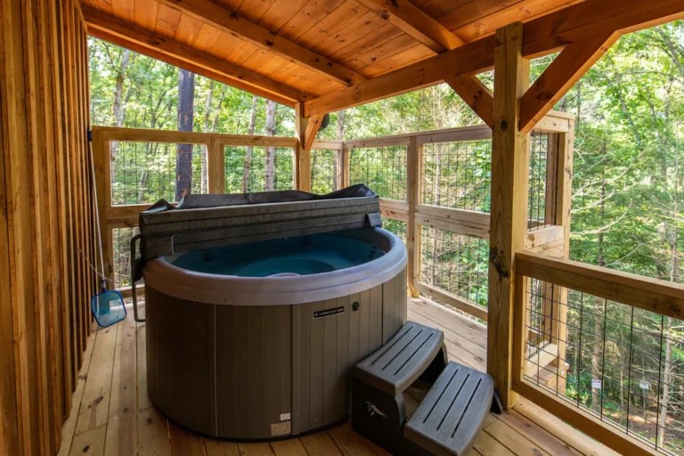 Best Cabins with Hot Tubs in Kentucky for any budget
