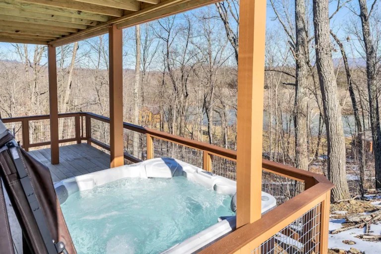 Best Cabins with Hot Tubs in Virginia for every budget in 2023