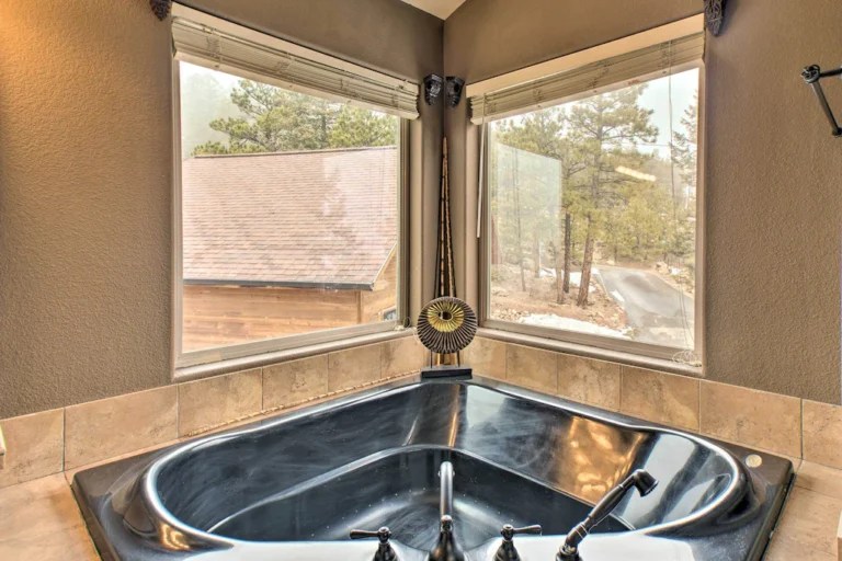 Exploring the Best 18 Cabins with Hot Tubs in Denver in 2024