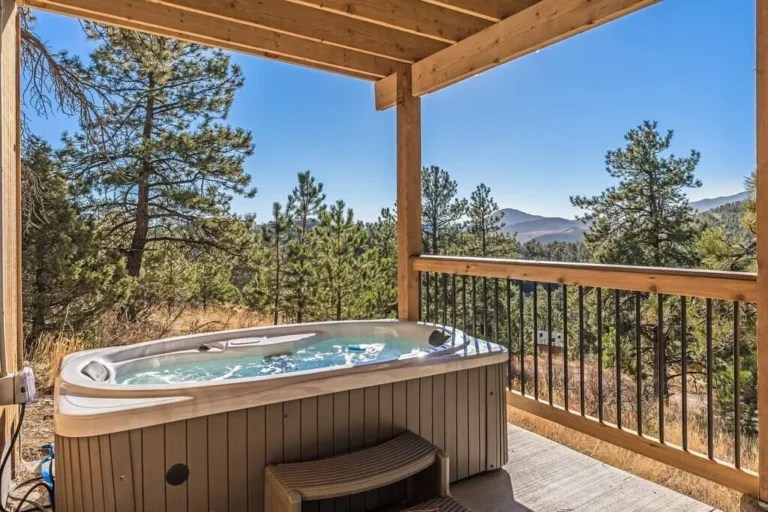Exploring the Best 18 Cabins with Hot Tubs in Denver in 2024