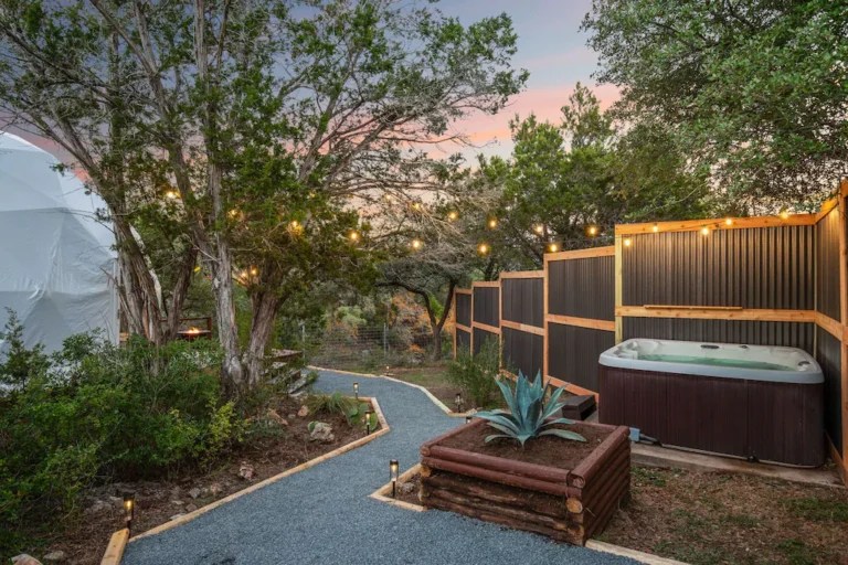Best Cabins with Hot Tubs in Texas for every budget in 2023