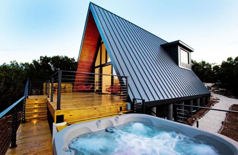 Best Cabins with Hot Tubs in Wimberley for everybudget in 2023