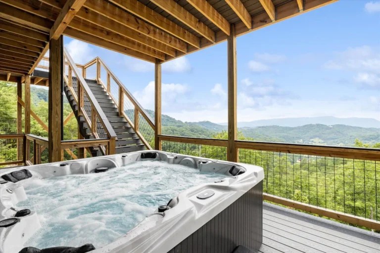 Cabins With Hot Tubs in Pigeon (For Every Budget in 2023 )