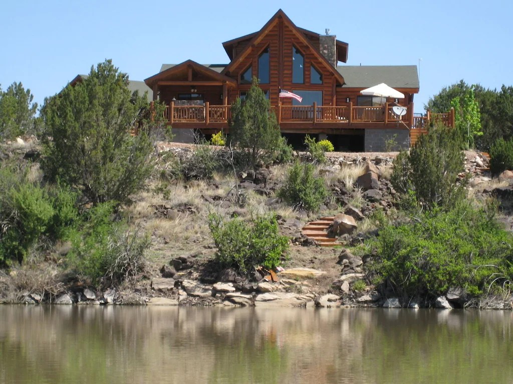 Top 8 Lakefront Cabins in Arizona to Rent in 2023 Cabin Trippers